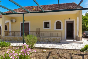 Corfu budget friendly house in a quiet farm for 2